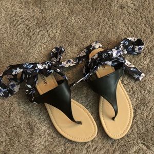 never worn wrap sandals!!